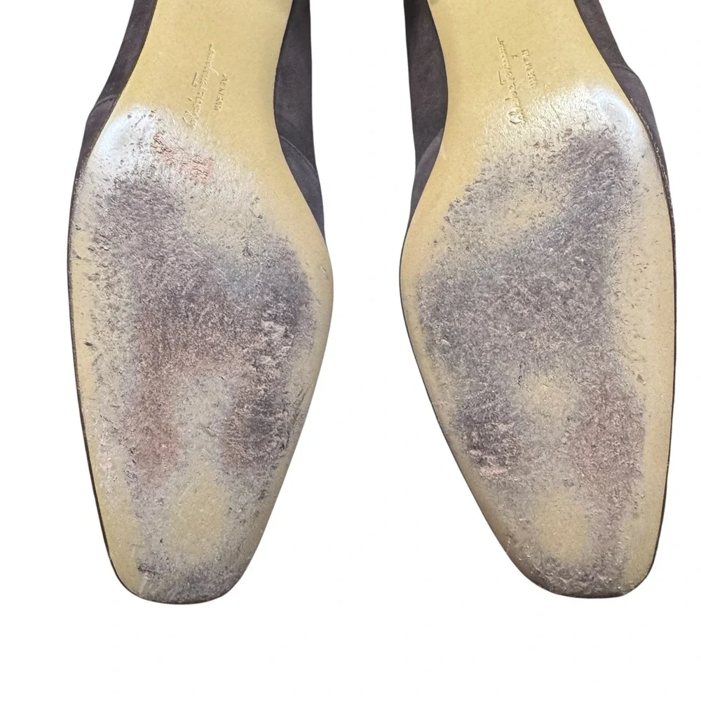 Salvatore Ferragamo Shoes Womens Size‎ 7.5 4A Brown Suede Square Toe Pumps Italy